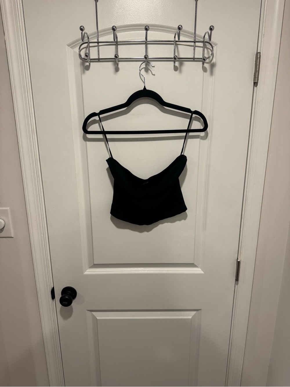 SHEIN Black Spaghetti Strap Crop Top